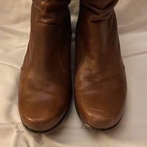 Naot 39 inside zip boot